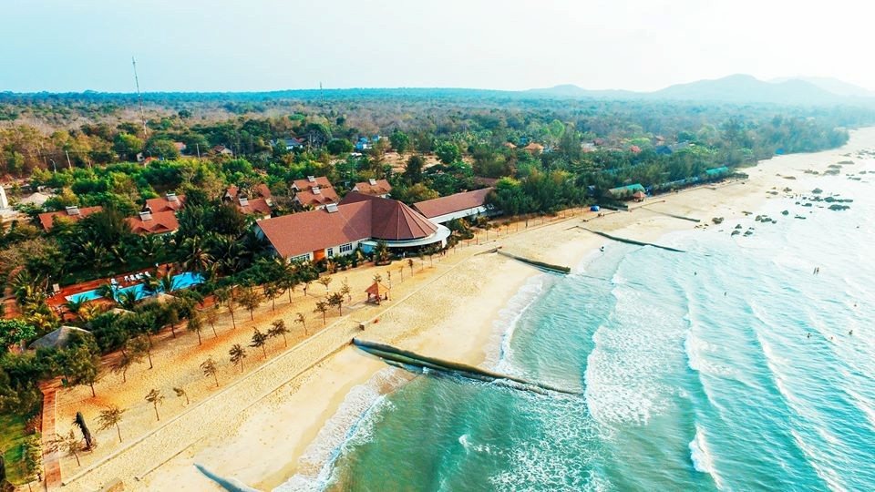 Hương Phong - Hồ Cốc Beach Resort nhìn từ trên cao